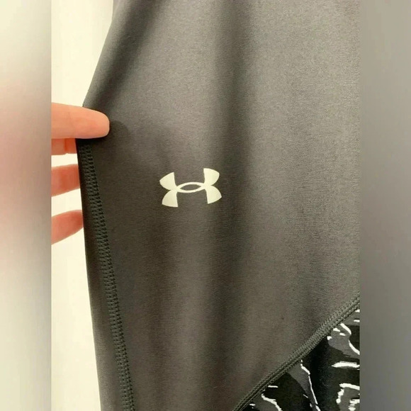 Women’s Under Armour Training HeatGear Compression Leggings Size Medium Black - Picture 3 of 8